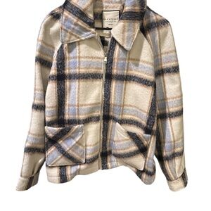 Bagatelle Plaid Utility Jacket in Cream and Blue